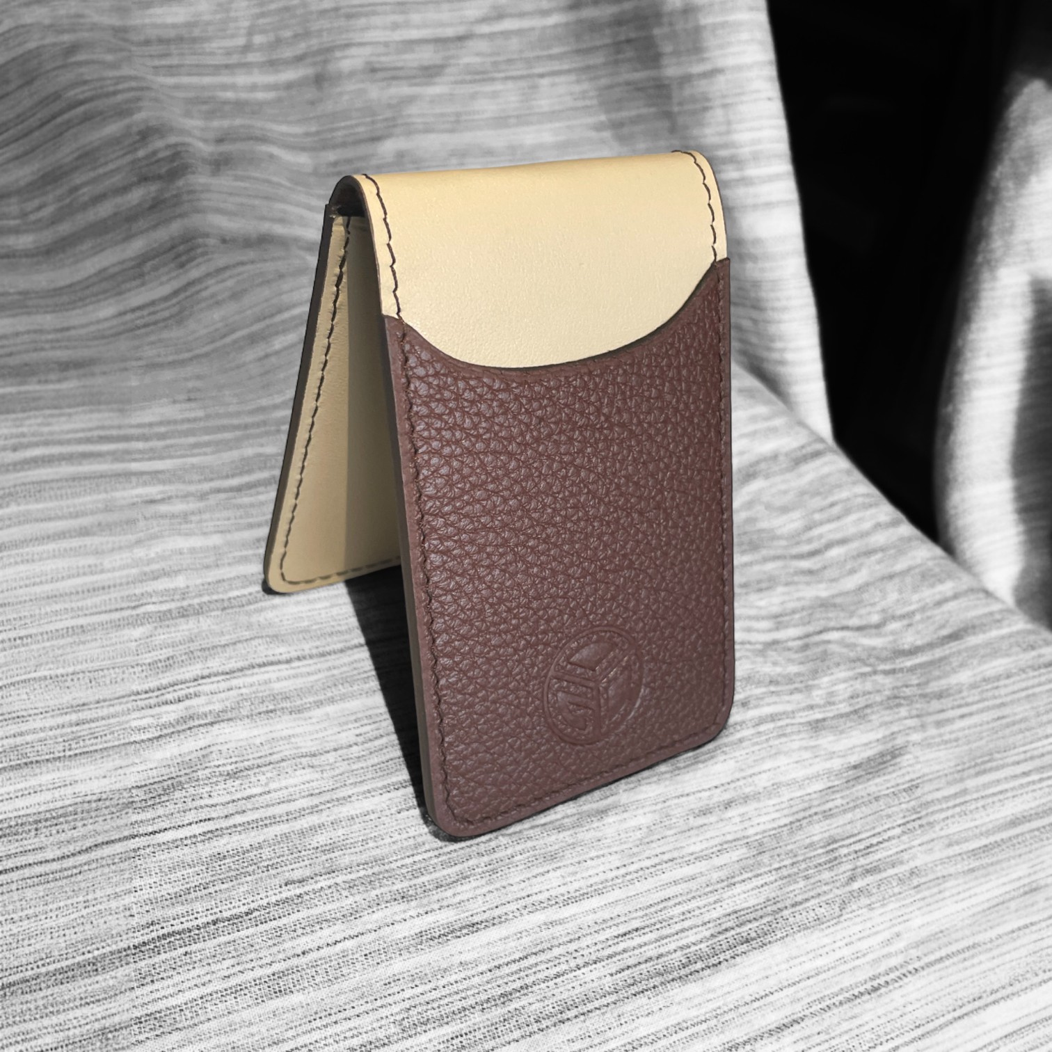 Porte cartes cuir pleine fleur - L'Atlas – Image 2