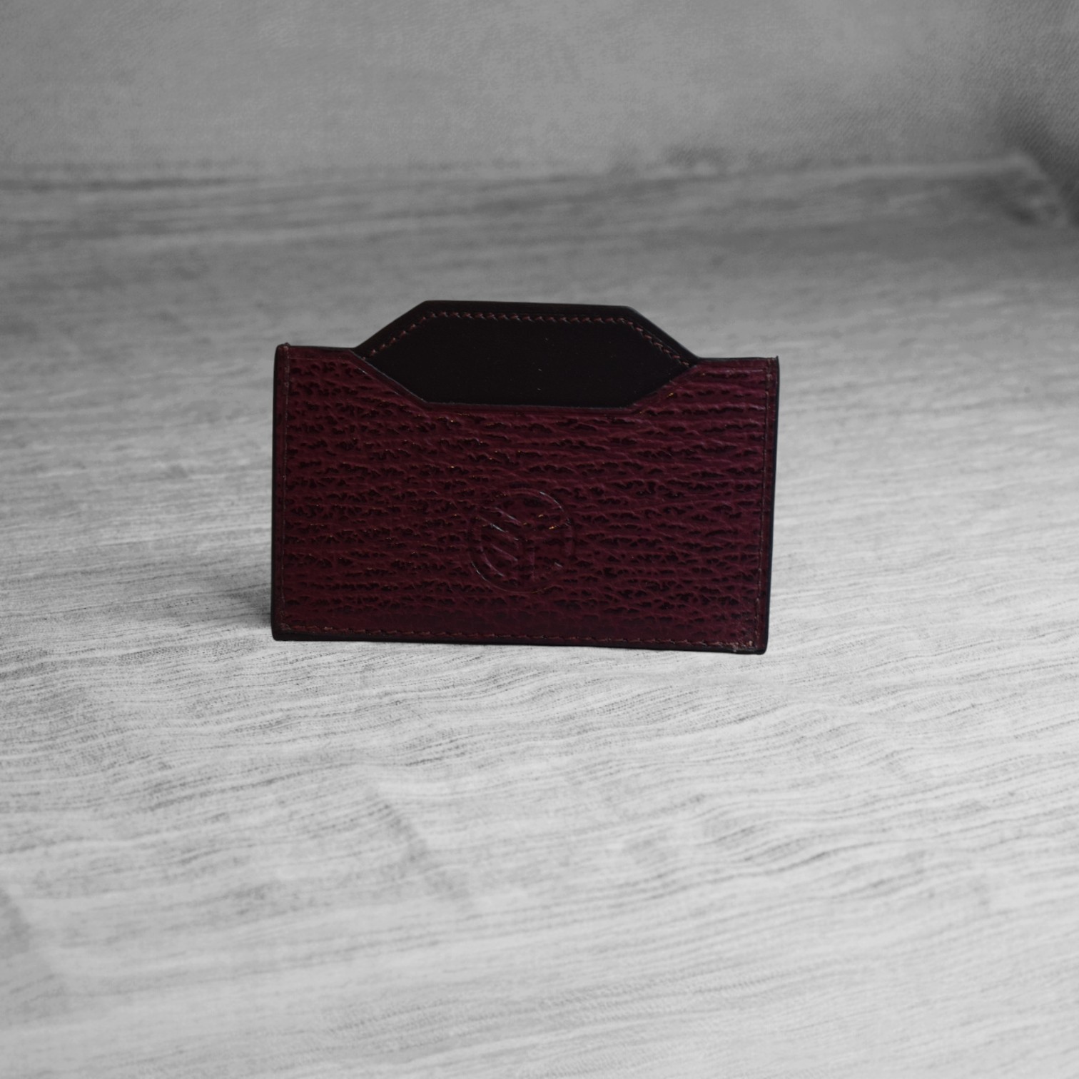 L’Ébène – Cuir de requin – Image 5